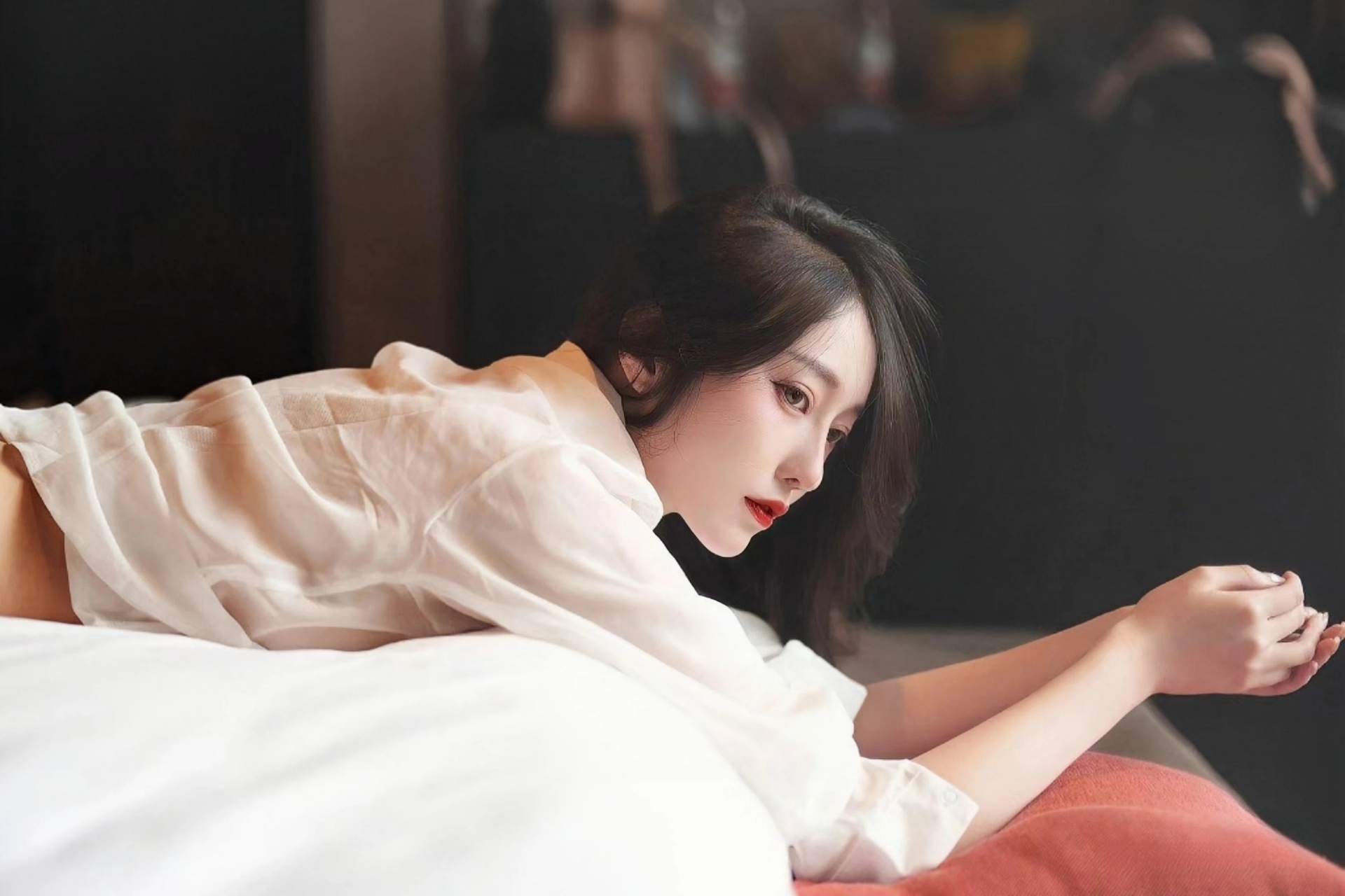 中马互免签证协定生效 厦门口岸出入忙